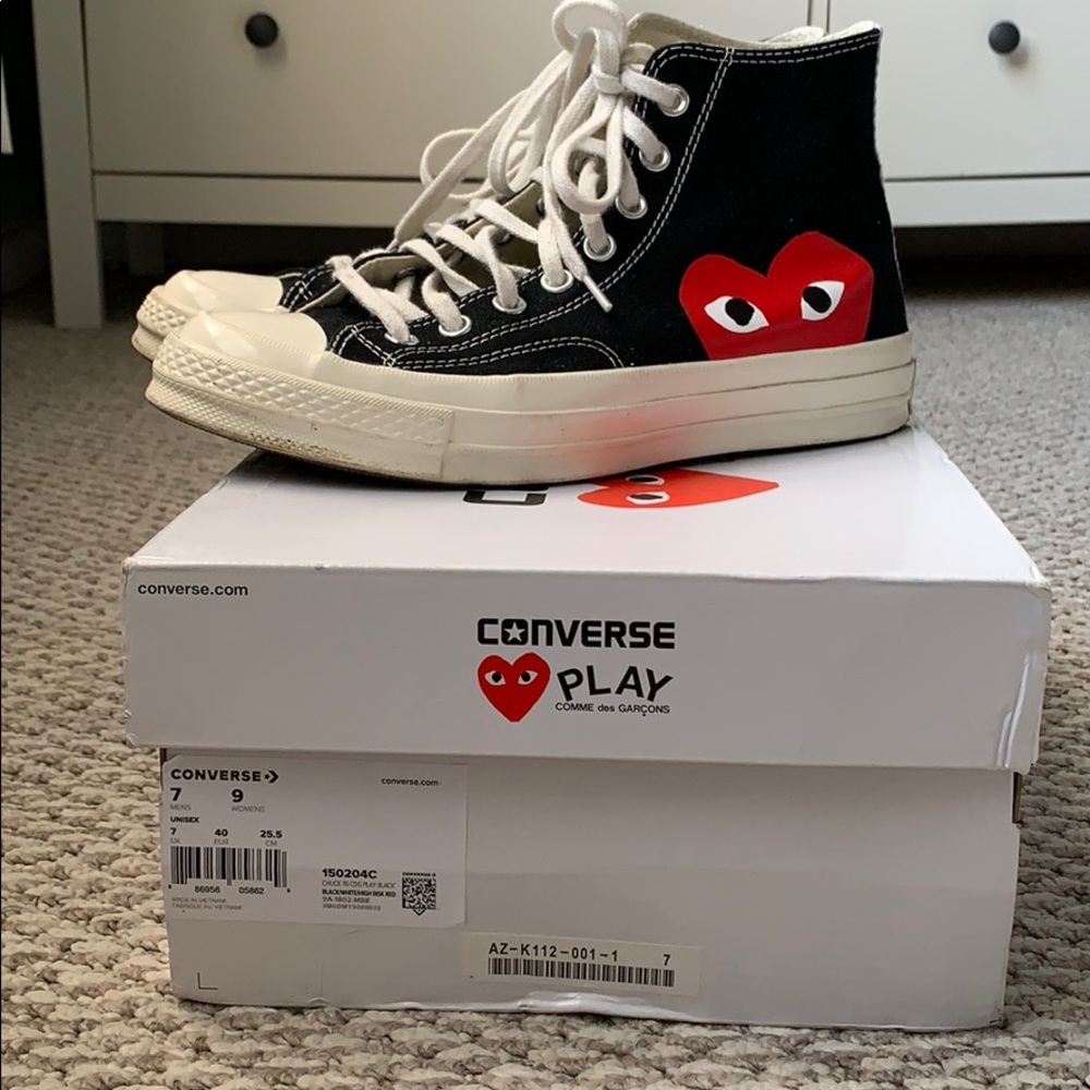COMME des GARÇONS